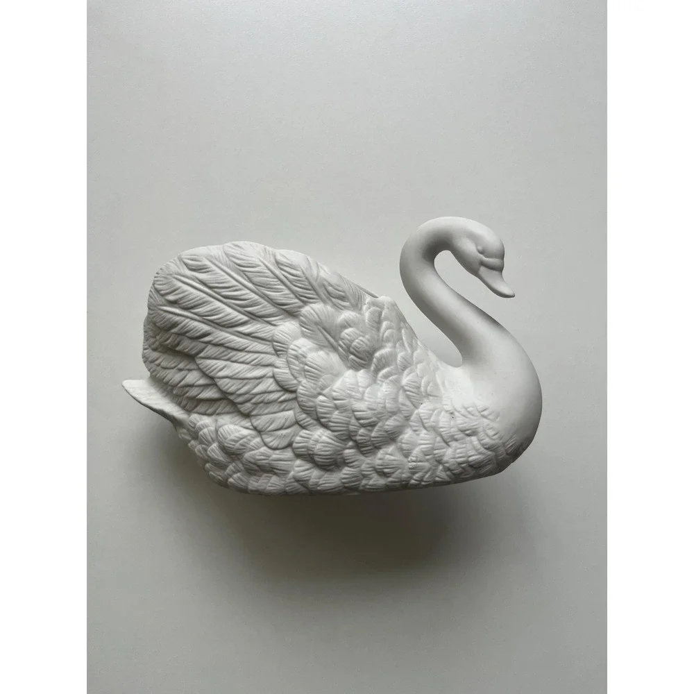 Vintage FTDA White Ceramic Swan Planter 1988 Matte Bisque Porcelain Vase Taiwan
